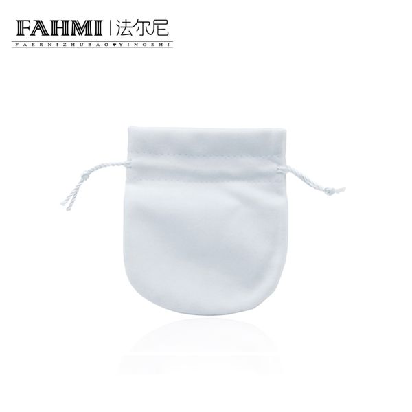 fahmi 100% 1:1 genuine jewelry protection bag classic letter logo original women jewelry bag, Blue;slivery
fahmi 100% 1:1 genuine jewelry protection bag classic letter logo original women jewelry bag, Blue;slivery