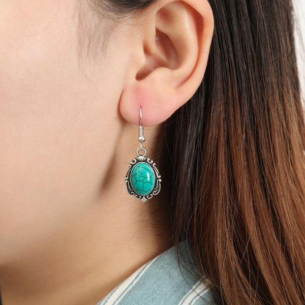 4pcs/set vintage faux turquoise flower pendant necklace hook earrings bracelet new hot, Silver
4pcs/set vintage faux turquoise flower pendant necklace hook earrings bracelet new hot, Silver