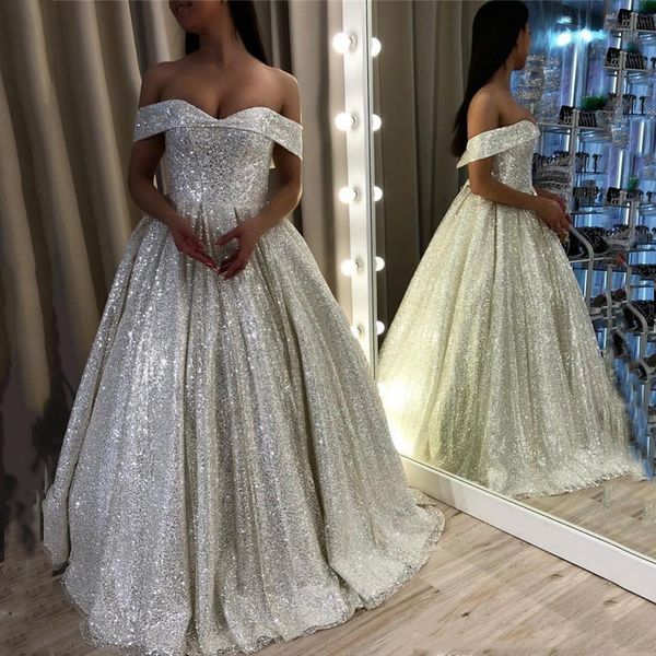 пользовательские серебряный sequined плеча вечерние платья 2020 cap рукава развертки поезд формальное пром платья, Black;red
пользовательские серебряный sequined плеча вечерние платья 2020 cap рукава развертки поезд формальное пром платья, Black;red