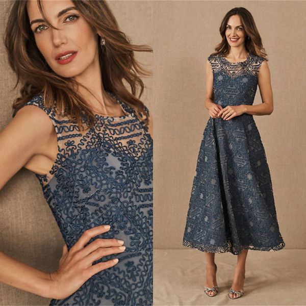 2020 junoesque mother of the bridal dress jewel neck sleeveless lace mothers formal wear plus size wedding guest dress, Black;red
2020 junoesque mother of the bridal dress jewel neck sleeveless lace mothers formal wear plus size wedding guest dress, Black;red