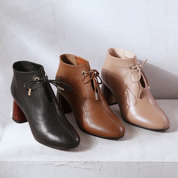 gpokhds 2019 women ankle boots soft cow leather winter short plush lace up camel color square toe high heels boots size 34-40, Black
gpokhds 2019 women ankle boots soft cow leather winter short plush lace up camel color square toe high heels boots size 34-40, Black