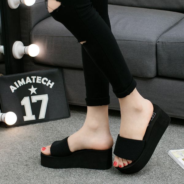 2017 new summer antiskid flip flops fashion wear beach shoes high heel antiskid womens sandals wholesale, Black
2017 new summer antiskid flip flops fashion wear beach shoes high heel antiskid womens sandals wholesale, Black
