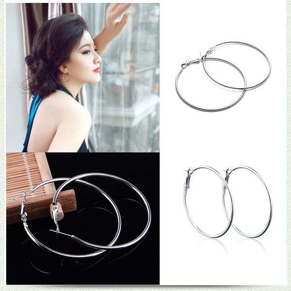 european and american judy women earrings gold and silver exaggerated big circle hoop earring, Golden;silver
european and american judy women earrings gold and silver exaggerated big circle hoop earring, Golden;silver