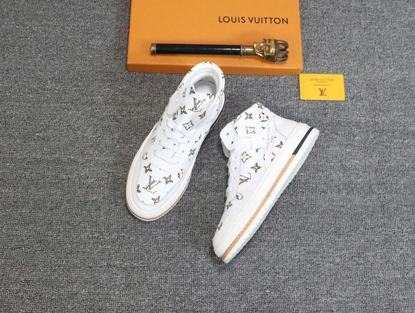 og men's platform black 1s sneakers nuc outdoor sneakers men's white basketball shoes 38-44 ing
og men's platform black 1s sneakers nuc outdoor sneakers men's white basketball shoes 38-44 ing