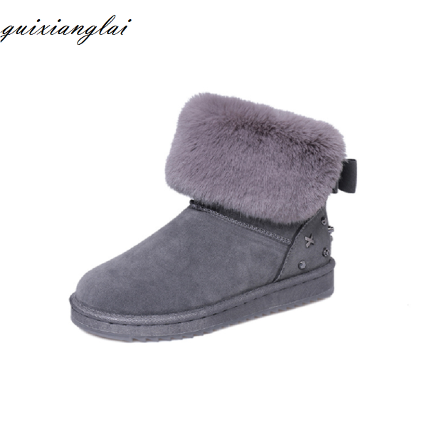 women's snow boots 2020 winter new warm non-slip cotton shoes thick bottom wild plus velvet comfortable fur boots, Black
women's snow boots 2020 winter new warm non-slip cotton shoes thick bottom wild plus velvet comfortable fur boots, Black