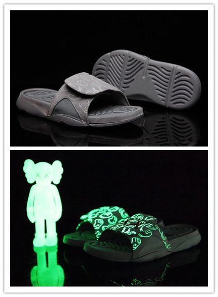 Wholesale 4s x Hydro 4 Cool Grey slippers sandals Hydro Slides basketball shoes sneakers Glow size US 7-12 With box
Wholesale 4s x Hydro 4 Cool Grey slippers sandals Hydro Slides basketball shoes sneakers Glow size US 7-12 With box