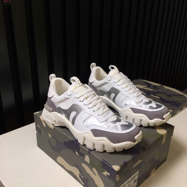 2019 new designer women/men plush shoes white/black genuine leather flat bottom ing
2019 new designer women/men plush shoes white/black genuine leather flat bottom ing