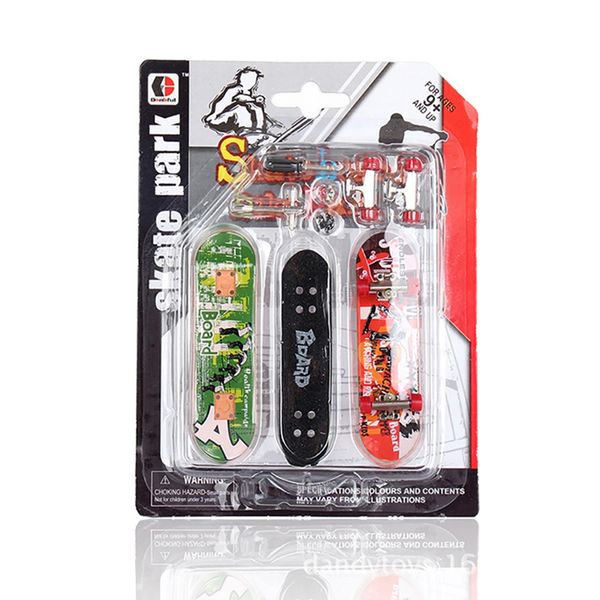 new fingerboards finger skateboard toy fingertips movement party favors novelty toys for kids newchildren baby play supplies
new fingerboards finger skateboard toy fingertips movement party favors novelty toys for kids newchildren baby play supplies