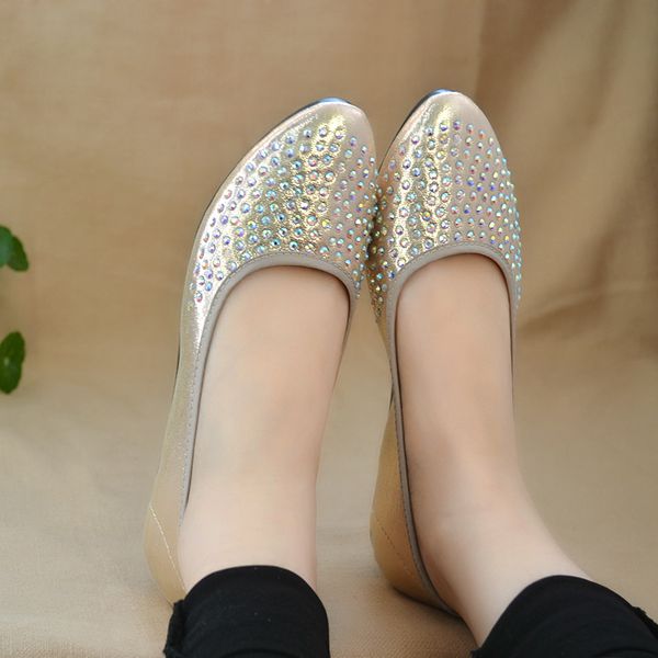 2019 women flats bling slip on shoes low heels woman shoes crystal boat pointed toe ladies flat zapatos mujer559, Black
2019 women flats bling slip on shoes low heels woman shoes crystal boat pointed toe ladies flat zapatos mujer559, Black