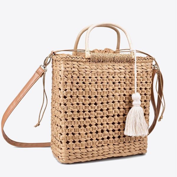 2 color hollow fringed woven straw bag wooden handle natural color shopping bag woman fashion tassel messenger bag handbag
2 color hollow fringed woven straw bag wooden handle natural color shopping bag woman fashion tassel messenger bag handbag