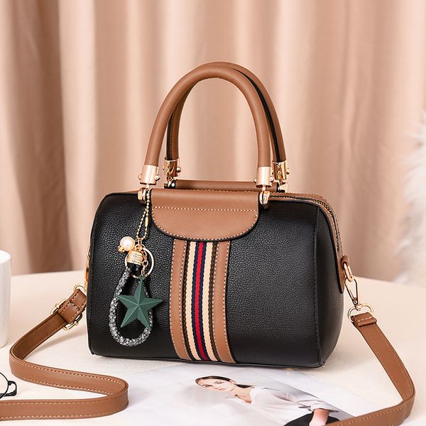 новый 2020 мода подушка сумка сумка одного плеча косой satchel женщин сумка
новый 2020 мода подушка сумка сумка одного плеча косой satchel женщин сумка