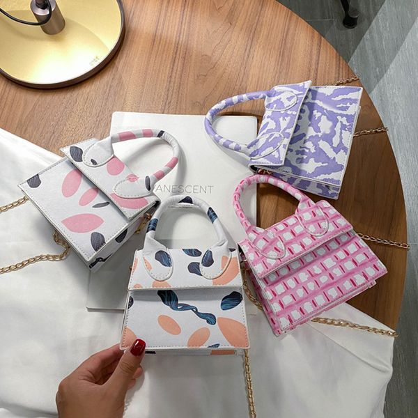 fashion mini printing women handbags designer chain shoulder bag female small crossbody messenger bags for women 2020 clutch
fashion mini printing women handbags designer chain shoulder bag female small crossbody messenger bags for women 2020 clutch