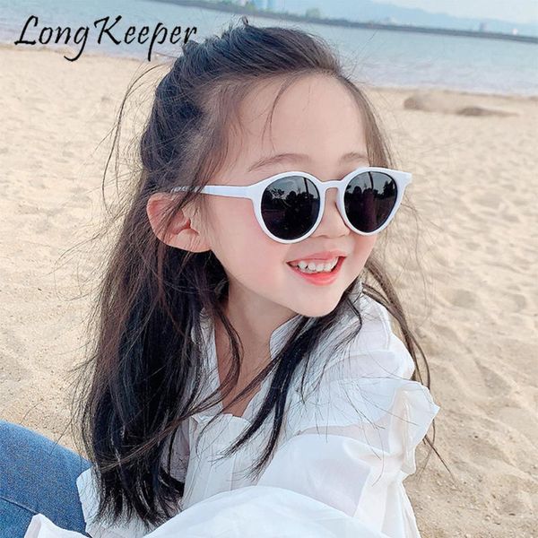 fashion outdoor sunglasses children sandy beach vintage girls boy cute sun glasses party eyewear, White;black
fashion outdoor sunglasses children sandy beach vintage girls boy cute sun glasses party eyewear, White;black