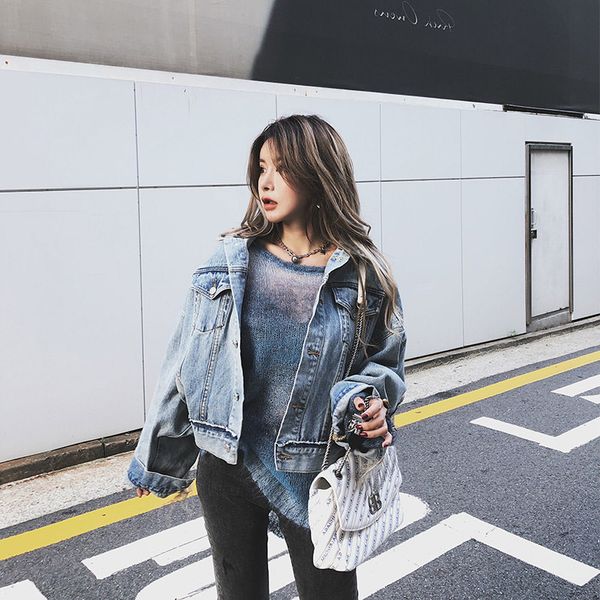 yingyuanfang fashion new bat sleeve tassel short loose burr denim jacket, Black;brown
yingyuanfang fashion new bat sleeve tassel short loose burr denim jacket, Black;brown