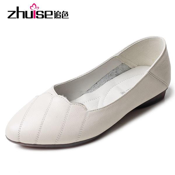 zhuise 2020 genuine leather flat shoes woman loafers cowhide flexible spring casual shoes women flats women work big size, Black
zhuise 2020 genuine leather flat shoes woman loafers cowhide flexible spring casual shoes women flats women work big size, Black
