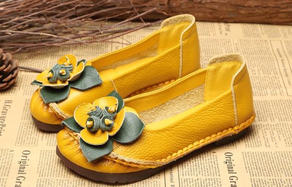 2019 flower women's shoes in spring and autumn with new style flat bottom round head shallow mouth, Black 
2019 flower women's shoes in spring and autumn with new style flat bottom round head shallow mouth, Black