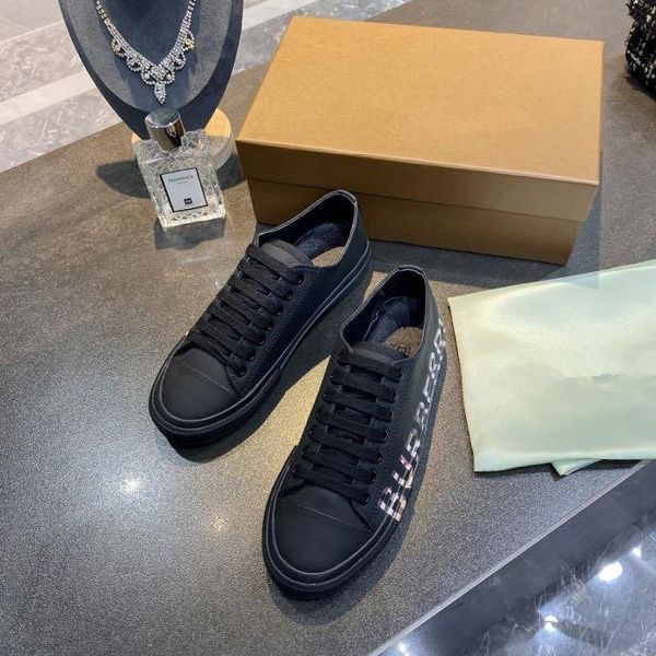 нового кристалл единоличного paris luxury triple-s прогулочной обуви мужских кроссовок женщин марочного дизайнер папа платформа спортивных т, Black;red
нового кристалл единоличного paris luxury triple-s прогулочной обуви мужских кроссовок женщин марочного дизайнер папа платформа спортивных т, Black;red