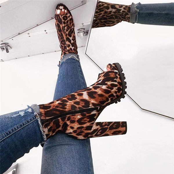 boots women 2019 ladies high heels heels stiletto fish mouth short ankle boots british style suede shoes woman d3, Black
boots women 2019 ladies high heels heels stiletto fish mouth short ankle boots british style suede shoes woman d3, Black
