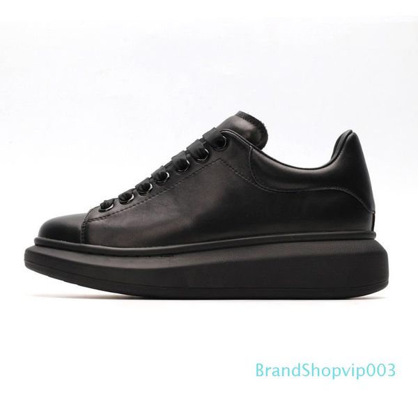 designer shoes men women chaussures reflective triple black white leather suede mens flat casual shoe vintage platform c29
designer shoes men women chaussures reflective triple black white leather suede mens flat casual shoe vintage platform c29
