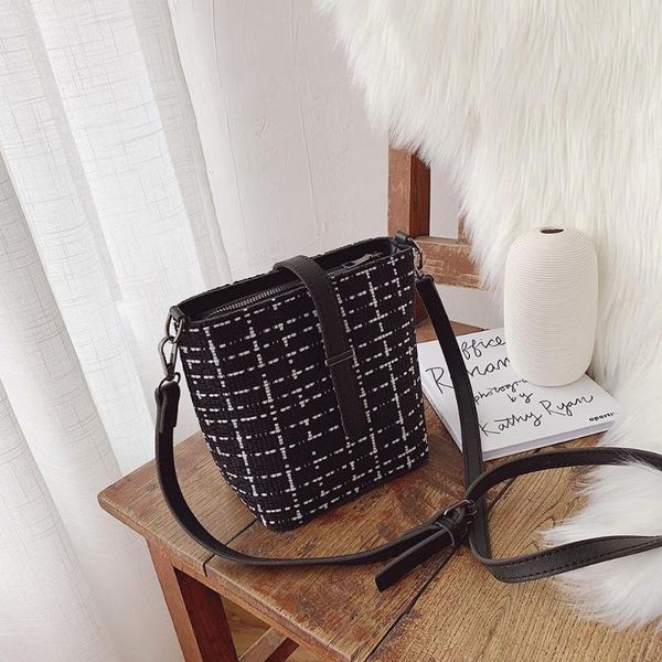women bucket bag shoulder bag color stitching crossbody new fashion 2019 popular korean simple personality small bags #c3
women bucket bag shoulder bag color stitching crossbody new fashion 2019 popular korean simple personality small bags #c3