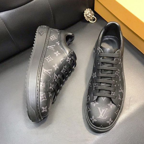 mens shoes rubber soles with original box men shoes fashion chaussures pour hommes footwears luxury lace-up lvshoes with origin box on sale
mens shoes rubber soles with original box men shoes fashion chaussures pour hommes footwears luxury lace-up lvshoes with origin box on sale