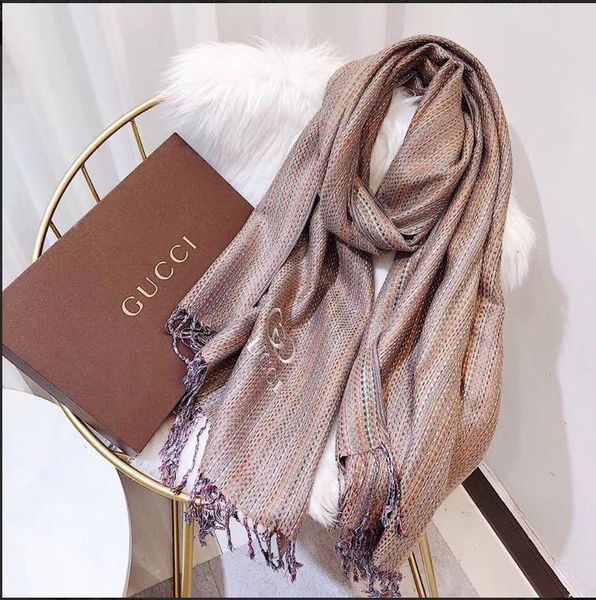 2019 vv ladies in the fall and winter of high-end fashion fashion scarf 100% cashmere scarf shawl, Blue;gray
2019 vv ladies in the fall and winter of high-end fashion fashion scarf 100% cashmere scarf shawl, Blue;gray