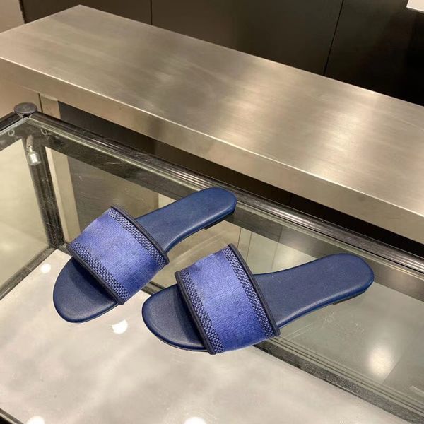 luxury designer leather blue red stripes sandals denim ladies summer flat slipper outdoor beach woman flip flops rainbow letters slippers, Black
luxury designer leather blue red stripes sandals denim ladies summer flat slipper outdoor beach woman flip flops rainbow letters slippers, Black