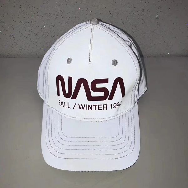 2019 new HERON PRESTON HP NASA 3M Reflector Letter Baseball Cap High Quality VETEMENTS Tommy Men Women white Hat
2019 new HERON PRESTON HP NASA 3M Reflector Letter Baseball Cap High Quality VETEMENTS Tommy Men Women white Hat