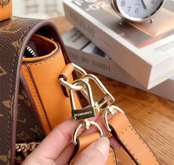 2020 classic women's bag women's handbag messenger bag oxidized leather metis elegant crossbody bag shopping purse clutch
2020 classic women's bag women's handbag messenger bag oxidized leather metis elegant crossbody bag shopping purse clutch