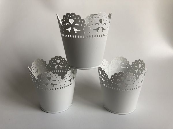 d10xh10cm white metal vase mini iron flower tub wedding vase for wedding decoration centrepieces
d10xh10cm white metal vase mini iron flower tub wedding vase for wedding decoration centrepieces