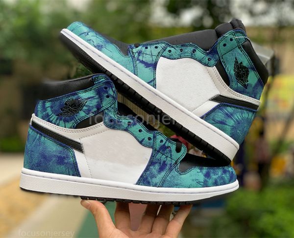 2020 jumpman 1 1s high og tie dye мужчины женщины баскетбол обувь белый черный-аврора зеленый спортивный кроссовки размер 36-45
2020 jumpman 1 1s high og tie dye мужчины женщины баскетбол обувь белый черный-аврора зеленый спортивный кроссовки размер 36-45
