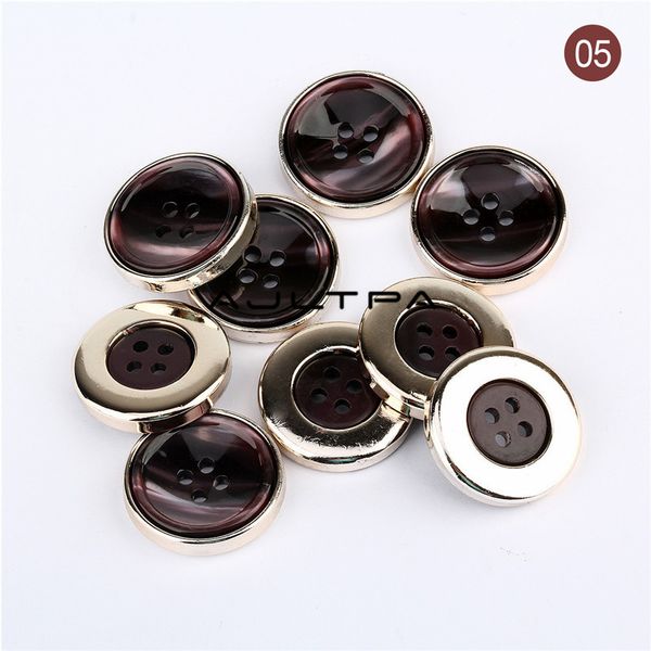 500pcs four-holes multiple models snap button jacket shirt buttons clothing accessories, Blike;white
500pcs four-holes multiple models snap button jacket shirt buttons clothing accessories, Blike;white