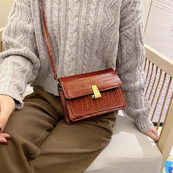2020 new women's shoulder bag korean fashion small square bag ladies solid color shoulder messenger
2020 new women's shoulder bag korean fashion small square bag ladies solid color shoulder messenger
