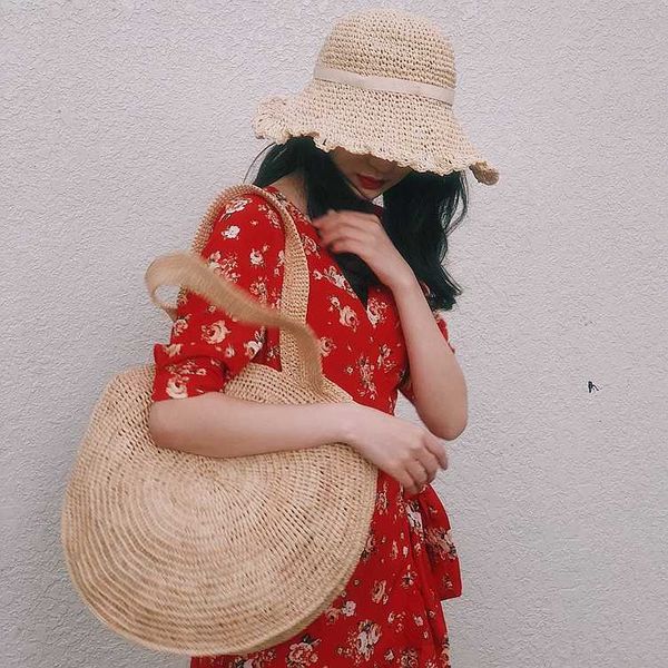 round straw beach bag vintage handmade woven women shoulder bag circle rattan bags bohemian summer vacation casual bags
round straw beach bag vintage handmade woven women shoulder bag circle rattan bags bohemian summer vacation casual bags