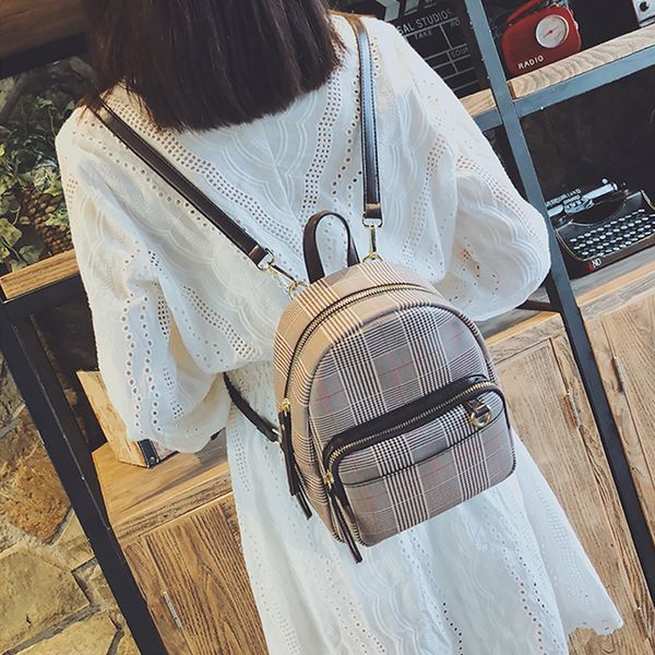 2020 new korean version of the shoulder bag women's casual fashion mini plaid ladies small backpack
2020 new korean version of the shoulder bag women's casual fashion mini plaid ladies small backpack