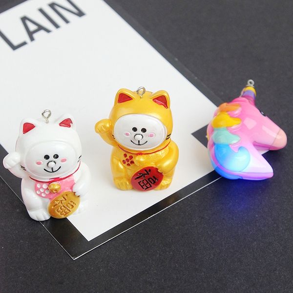 1pc resin bling unicorns pendant resin maneki unicorn charm diy jelwery pendants jewelry making, Bronze;silver
1pc resin bling unicorns pendant resin maneki unicorn charm diy jelwery pendants jewelry making, Bronze;silver