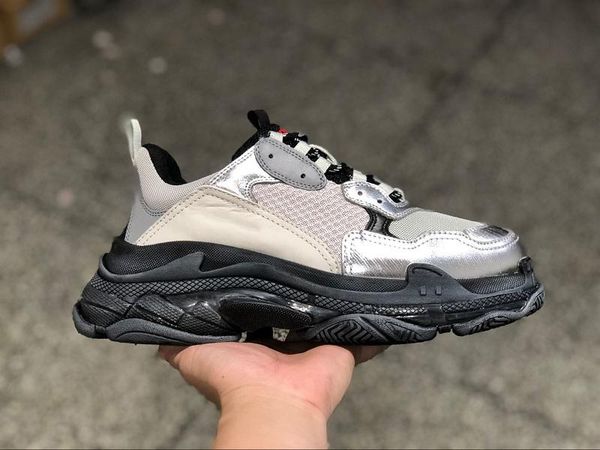 

paris triple-s 17fw crystal bottom green luxury dad shoes platform triple s sneakers for mens women vintage kanye old grandpa trainer