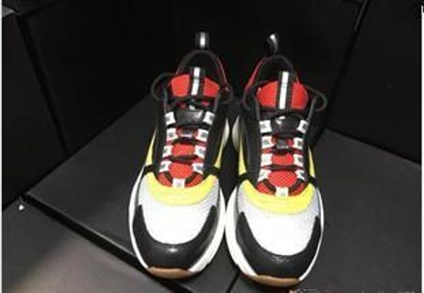 new triple s shoes men women sneaker white colors thick heel grandpa dad trainer triple-s casual shoes b22 t18
new triple s shoes men women sneaker white colors thick heel grandpa dad trainer triple-s casual shoes b22 t18