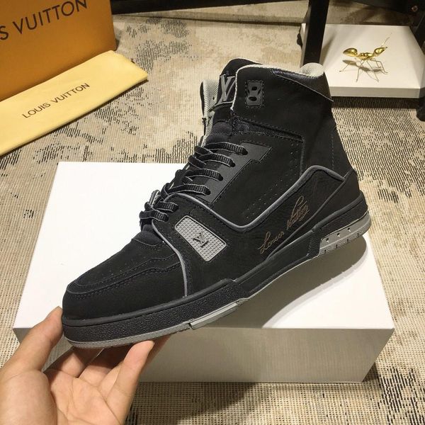 2019 new luxury design men's casual boots, fashion wild men's sports shoes, men's breathable booties original box packaging d
2019 new luxury design men's casual boots, fashion wild men's sports shoes, men's breathable booties original box packaging d