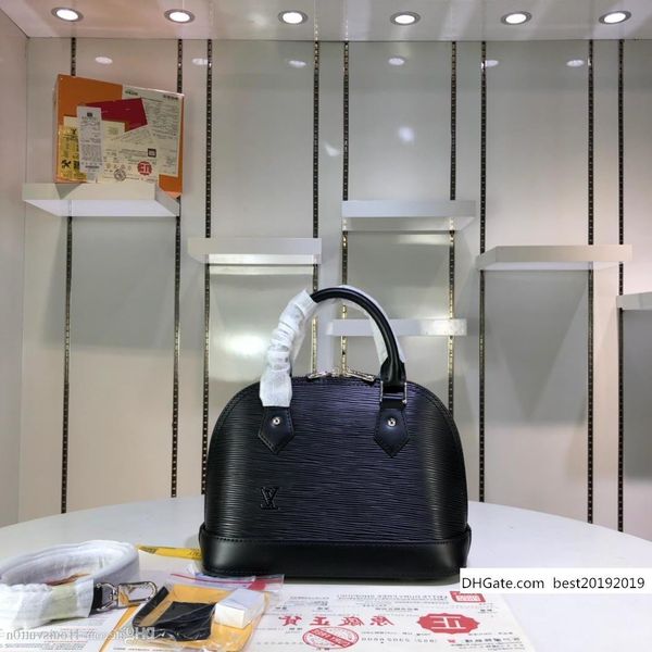 a new women handbags single shoulder travel package shopping 40301 91606
a new women handbags single shoulder travel package shopping 40301 91606