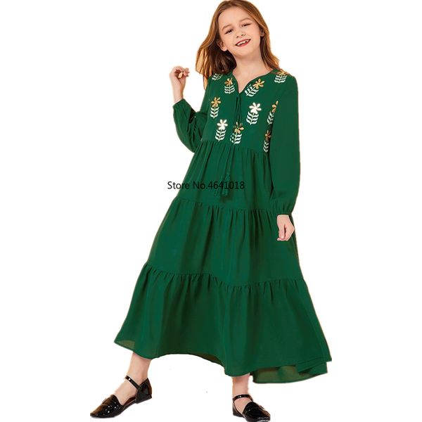 2020 girls ethnic floral embroidery bohemia dress muslim abaya dress ramadan robe kids kaftan turkey islamic dubai abaya, Red
2020 girls ethnic floral embroidery bohemia dress muslim abaya dress ramadan robe kids kaftan turkey islamic dubai abaya, Red