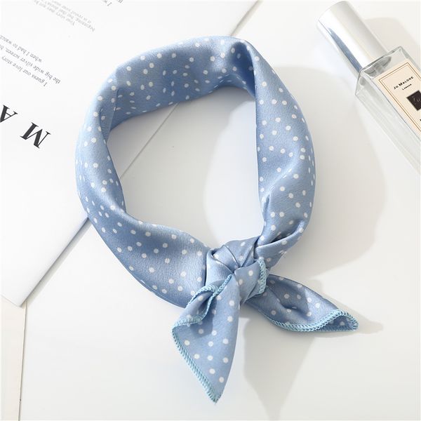 2019 new women scarf 50*50cm spring autumn dot point small square scarves female headband wrist wrap square head scarves
2019 new women scarf 50*50cm spring autumn dot point small square scarves female headband wrist wrap square head scarves