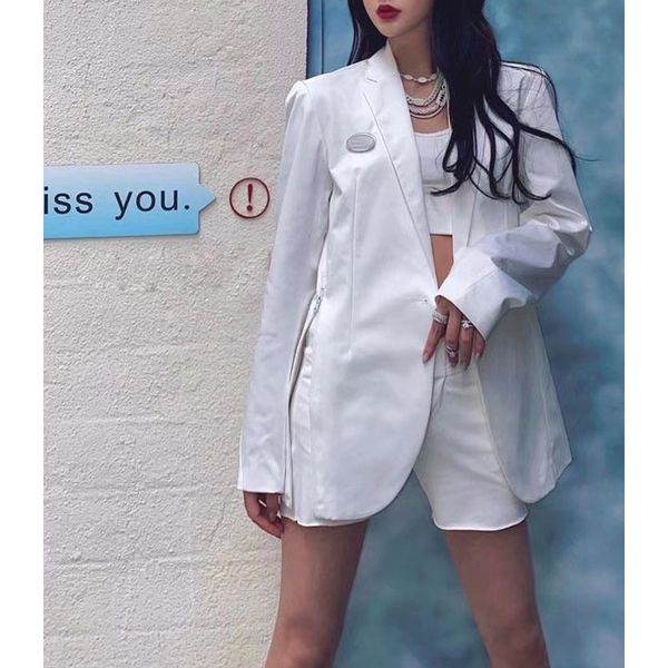6.9 2020 summer new women side zipper single button solid color casual loose temperament blazer coat 2 color, White;black
6.9 2020 summer new women side zipper single button solid color casual loose temperament blazer coat 2 color, White;black