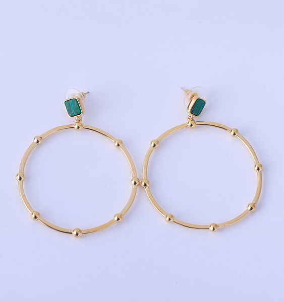 модный и ретро римский стиль с зелеными каменными серьгами, Golden;silver
модный и ретро римский стиль с зелеными каменными серьгами, Golden;silver