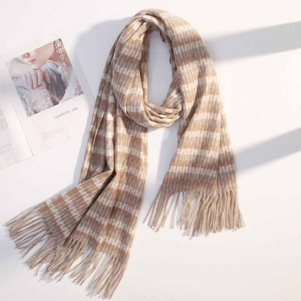 2019 new plaid scarf with tassels soft autumn winter scarf lady shimmer scarfs oversize hijab shawl warm pashmina, Blue;gray
2019 new plaid scarf with tassels soft autumn winter scarf lady shimmer scarfs oversize hijab shawl warm pashmina, Blue;gray