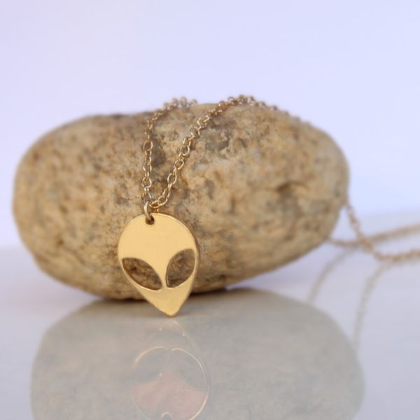 popular in europe and america, alien pendant necklace as a gift for friends, Silver
popular in europe and america, alien pendant necklace as a gift for friends, Silver