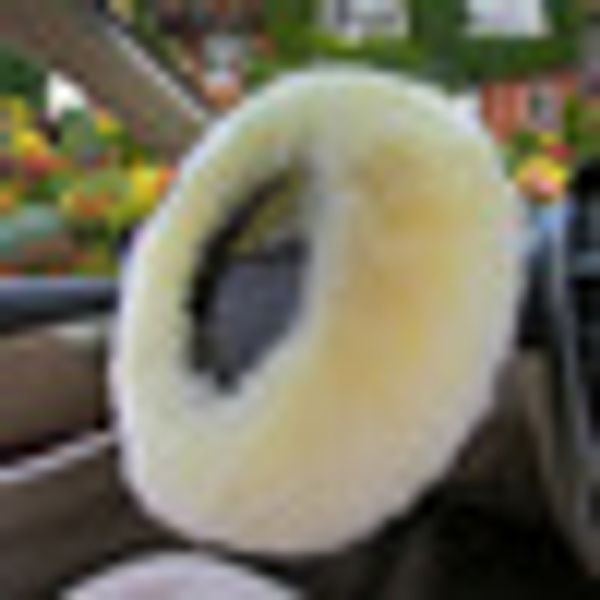 3pcs/set pink warm plush wool steering wheel cover furry fluffy car accessory
3pcs/set pink warm plush wool steering wheel cover furry fluffy car accessory