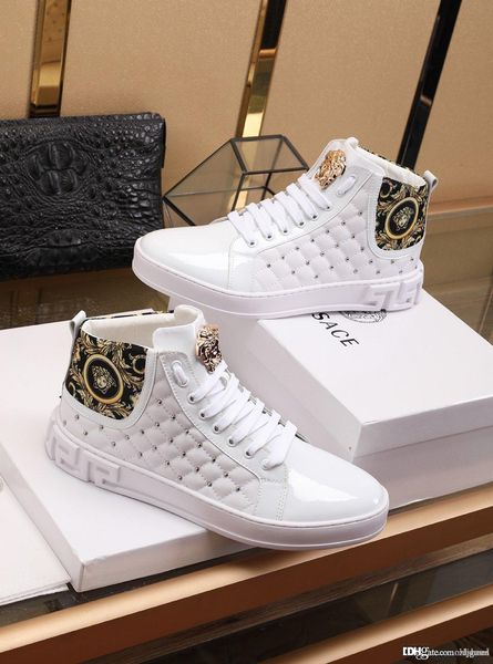 2020 luxury design men's casual high shoes aristocratic temperament fashion leather men's shoes size 38-43
2020 luxury design men's casual high shoes aristocratic temperament fashion leather men's shoes size 38-43