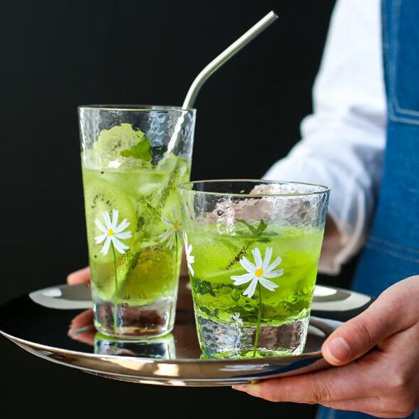daisy glass cup hand painted white flower pattern hammer eye pattern transparent glass domestic water cups tea cups juice cup milk cup
daisy glass cup hand painted white flower pattern hammer eye pattern transparent glass domestic water cups tea cups juice cup milk cup