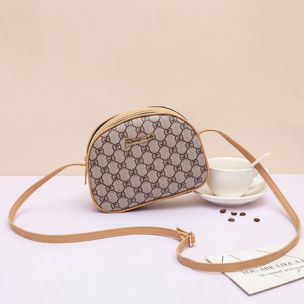 lily queen fashion lady shell handbags shoulder purse pu leather crossbody messenger female bags
lily queen fashion lady shell handbags shoulder purse pu leather crossbody messenger female bags